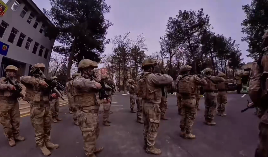 Zehir Tacirlerine "Narkokapan" Operasyonu: 445 Şüpheli Yakalandı