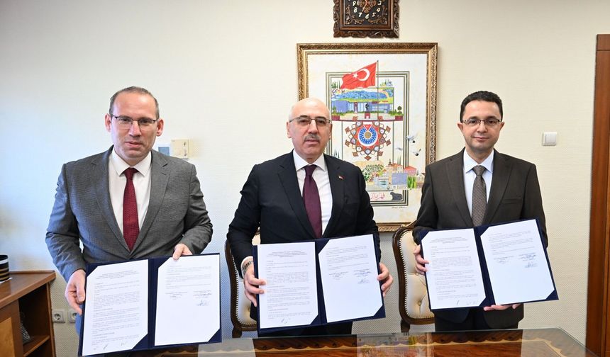 KSÜ ile Türkoğlu OSB Arasında Meslek Yüksekokulu İçin İş Birliği Ön Protokolü İmzalandı