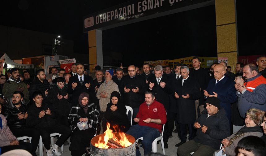 Asrın Felaketinin Yıl Dönümünde Kahramanmaraş Tek Yürek!