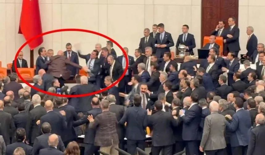 TBMM’deki Kavga Dünya Gündeminde: Akın Gürlek’in Bakanlığı Yabancı Basında Manşet Oldu