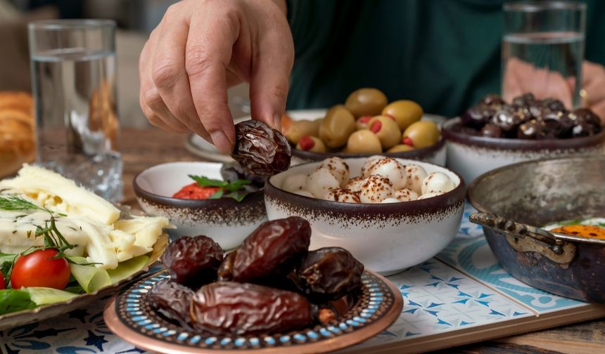 2026 Ramazan Ayı Ne Zaman Başlıyor? Oruca Kaç Gün Kaldı? İşte İlk Sahur, Kadir Gecesi ve Bayram Takvimi