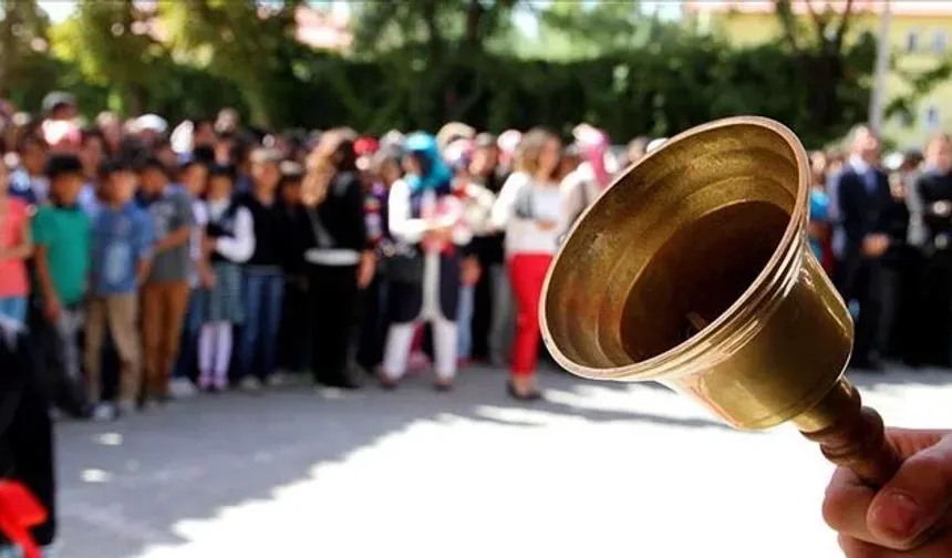 Yarıyıl Tatili Sona Erdi: Okullarda İkinci Dönem Zili Yarın Çalıyor