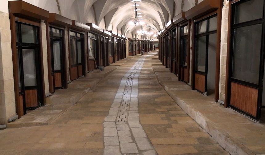 Tarihi doku korundu, çarşı yenilendi: Açılış yakın