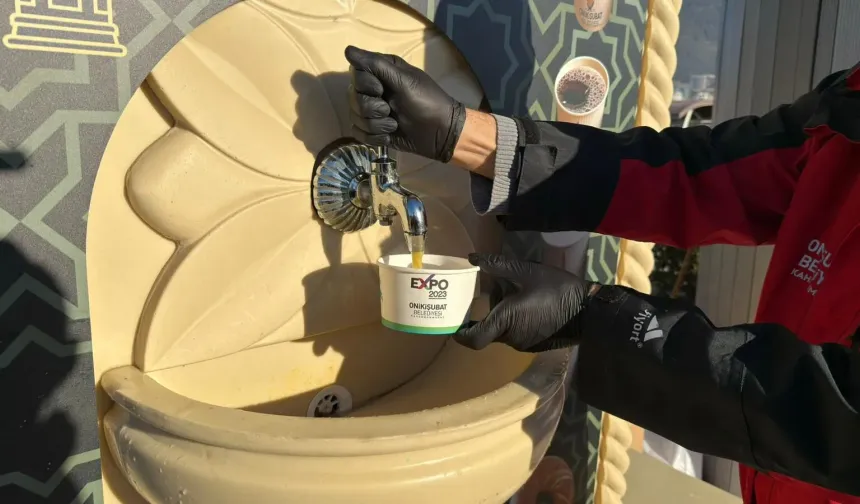 Onikişubat Belediyesi’nden yağmurlu günde sıcak çorba ikramı