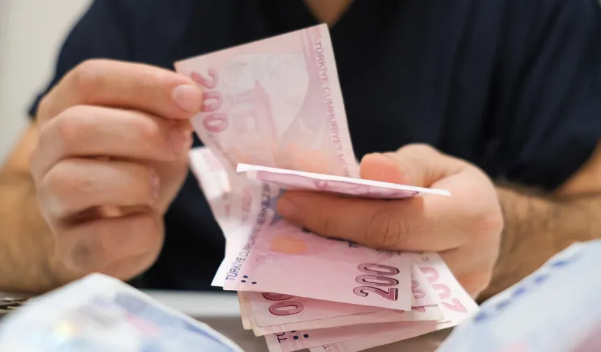 Emekli Bayram İkramiyesi İçin Kritik Gelişme: Yeni Sistem Masada!