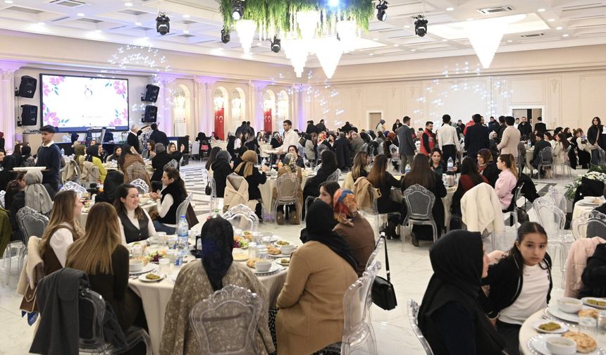 Kahramanmaraş'ta 8 Mart’a Özel İftar Programı Düzenlendi