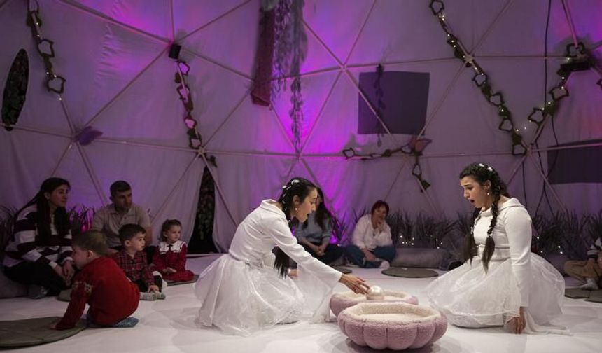 Devlet Tiyatroları’ndan Bir İlk: “Bebek Tiyatrosu” Sahneye Çıkıyor