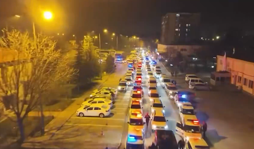 38 İlde FETÖ Operasyonu: 298 Şüpheli Yakalandı, 182’si Tutuklandı