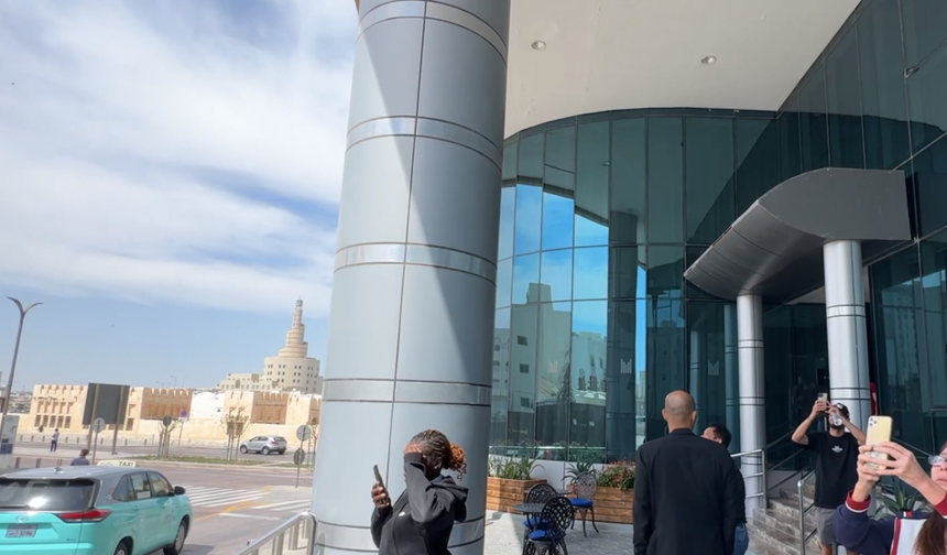 Katar’ın başkenti Doha’da şiddetli patlama sesleri duyuldu