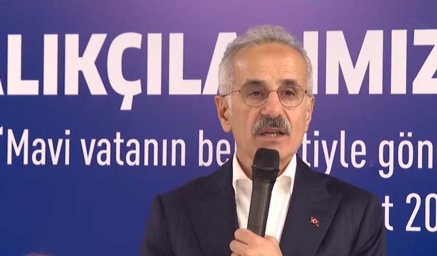 Bakan Uraloğlu'ndan Hürmüz Boğazı'ndaki Türk gemilerine ilişkin açıklama