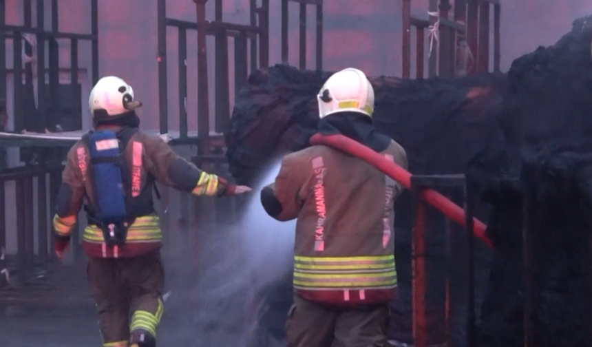 Kahramanmaraş’ta yangına müdahale eden itfaiye eri darbedildi!