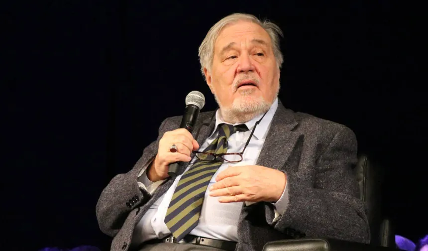 İlber Ortaylı’dan Üzen Haber: Yoğun Bakımda Entübe Edildi