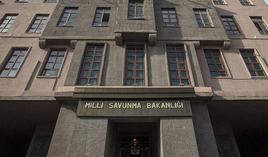 Gaziantep’te Balistik Mühimmat Alarmı: İran’dan Ateşlenen Füze İmha Edildi!