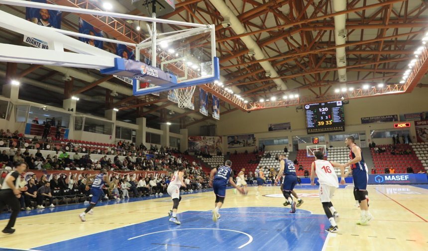 Kipaş İstiklal Basketbol Çeyrek Finalde: 79-72