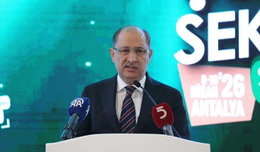 Abdülkadir Polat "Yüzüncü Yılında Şeker Sektörü Sempozyumu"nda Önemli Mesajlar Verdi