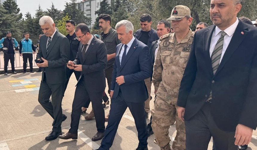 Vali Açıkladı: 4 Kişi Hayatını Kaybetti, 20 Kişi Yaralandı!