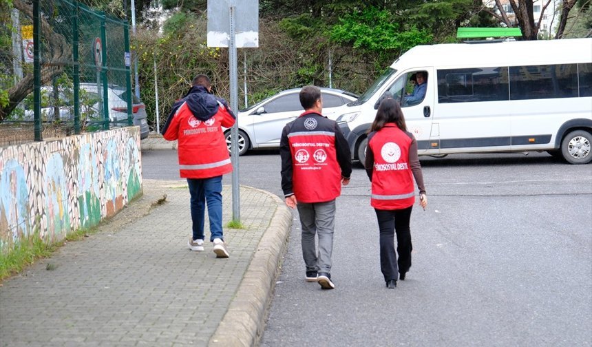 Kahramanmaraş'taki okul saldırısının ardından 2 bin 700 aileye psikososyal destek sağlandı