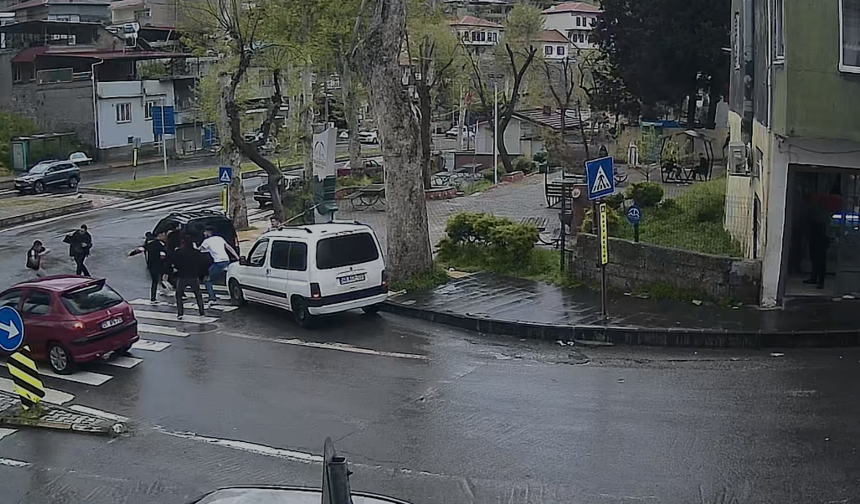 Kahramanmaraş’ta Bıçaklı Kavga: İki Grup Birbirine Girdi, Yaralılar Var