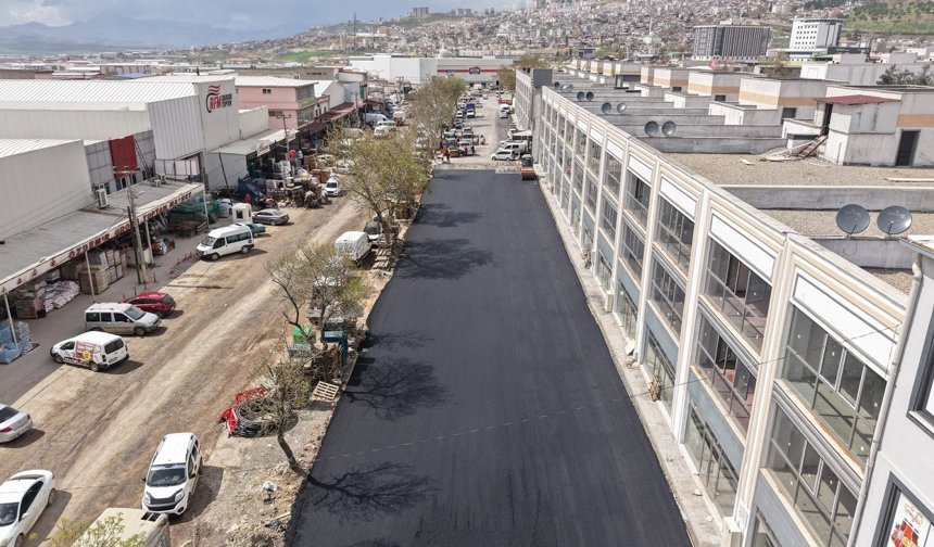 Toptancılar Sitesinde Asfalt Çalışması Sürüyor