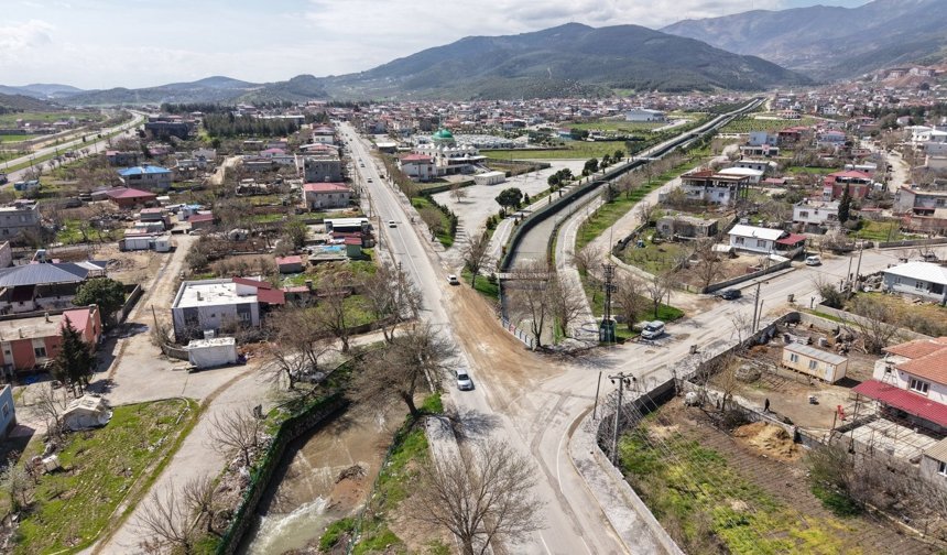 Türkoğlu Şekeroba’nın Ulaşım Altyapısına Güçlü Dokunuş