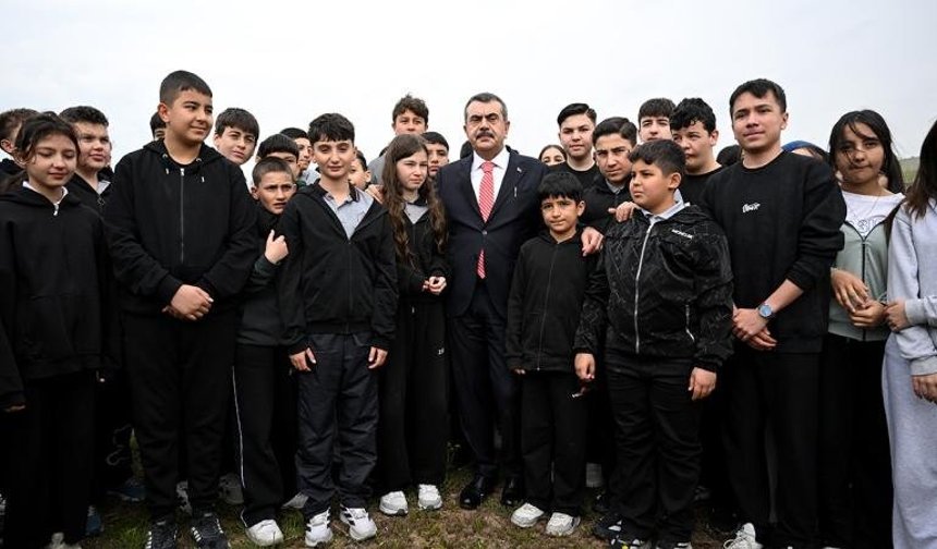 Bakan Tekin’den Kritik Açıklama: Okullarda Yeni Güvenlik Tedbirleri Yolda