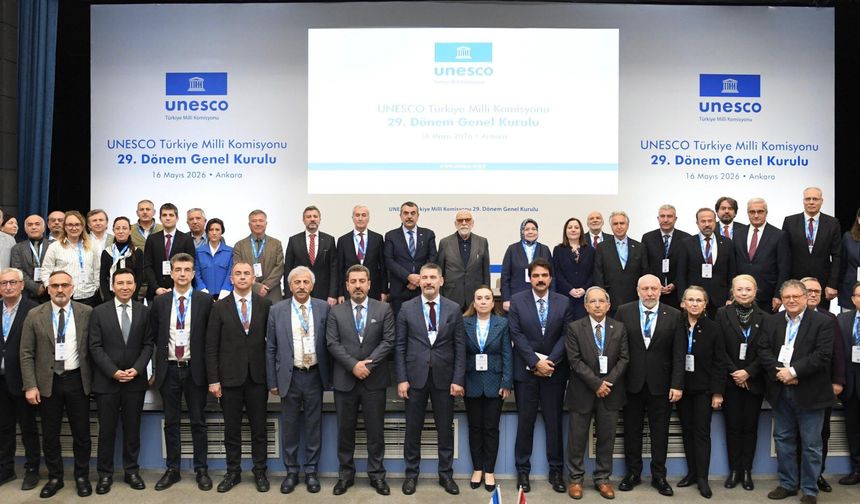 Türkiye UNESCO’da Gücünü Artırıyor! Bakan Tekin’den Türk Dili ve Kültürel Miras Vurgusu