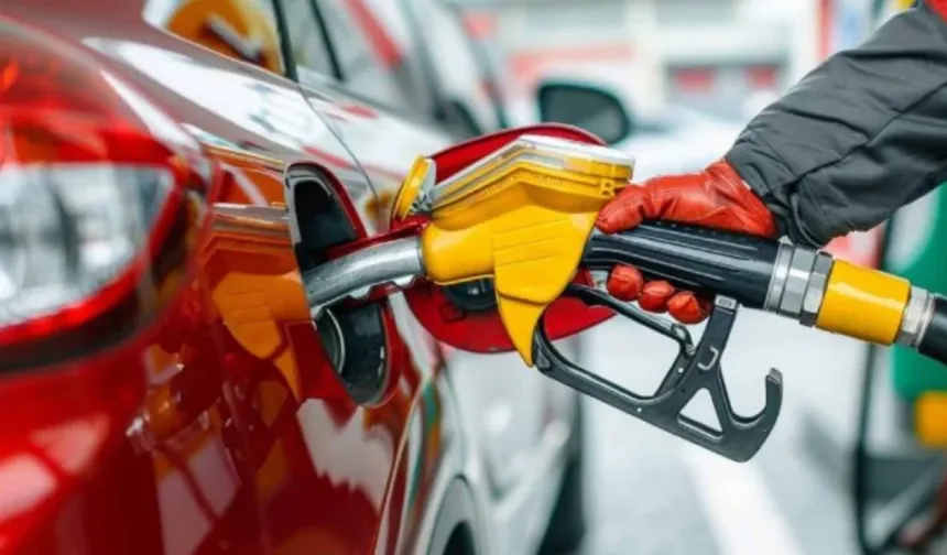 Bayram Öncesi Araç Sahiplerine Kötü Haber! Motorine Zam Geliyor