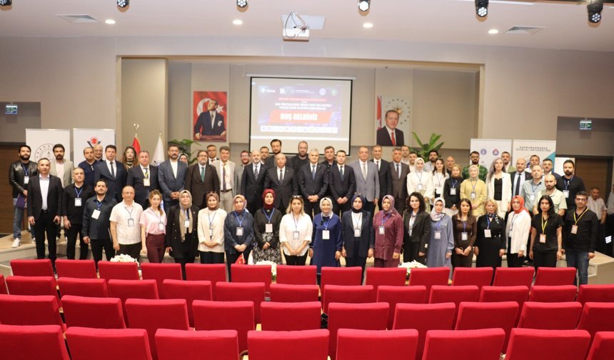 Öğretmenlere Yapay Zekâ Destekli Eğitim Projesi Kahramanmaraş’ta Başladı