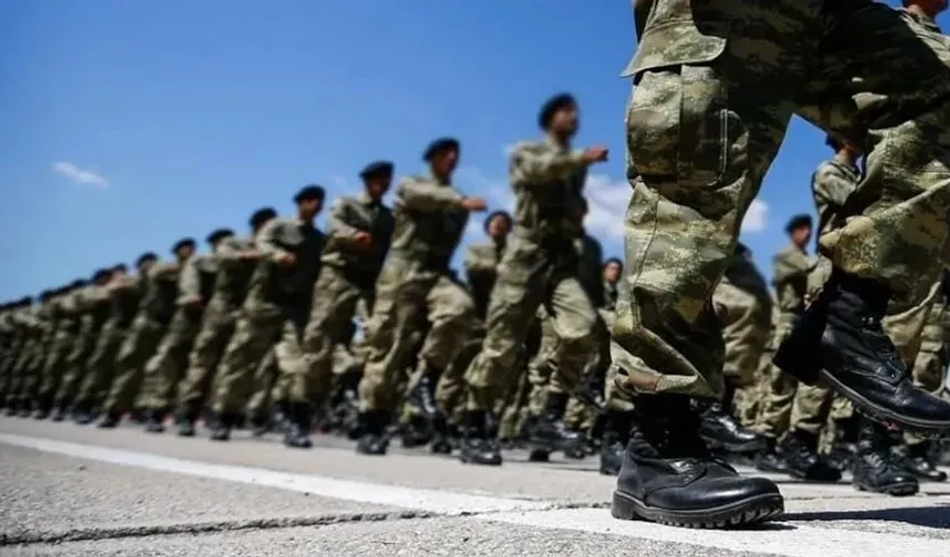 Gurbetçilere Askerlik Müjdesi! Yurt Dışında Askerlik Yapanlara Türkiye'de Muafiyet Geliyor