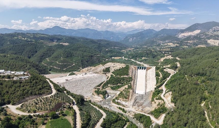 Osmaniye'de Savrun Barajı'nın yapımında sona yaklaşıldı