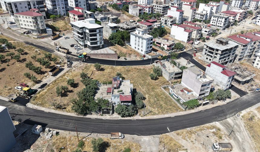 Büyükşehir'den Dulkadiroğlu'nda Asfalt Atağı! 5 Sokak Yenileniyor