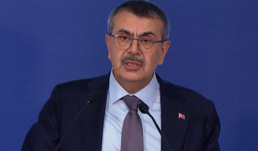 Bakan Tekin, “Muharrem Ayı Oruç Açma ve Lokma Paylaşımı Programı”na Katıldı