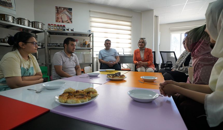 Kahramanmaraş Engelsiz Yaşam Merkezi Özel Gereksinimli Bireylere Umut Oluyor