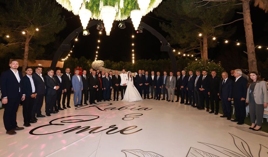 Yunus emre ile Rabia dünyaevine girdi