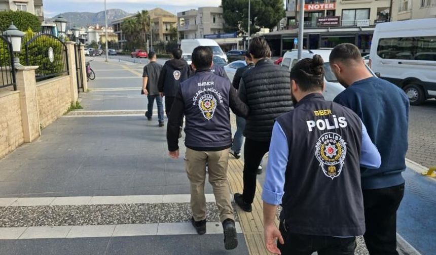 17 İlde Dev Dolandırıcılık Operasyonu: 985 Milyon Liralık Vurgun Çökertildi!