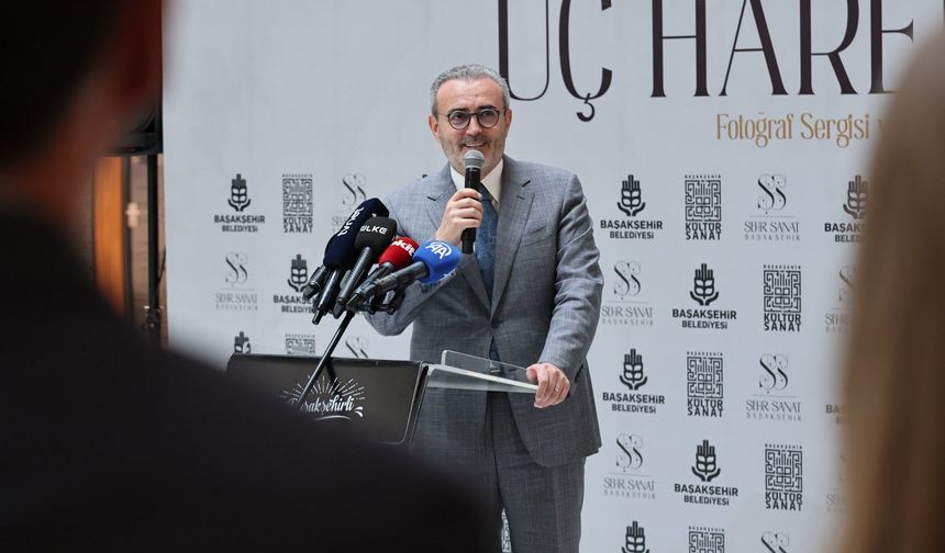 Mahir Ünal "Üç Harem" Sergisinin Açılışında Konuştu