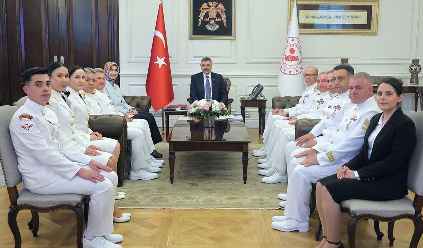 Bakan Çiftçi, Sahil Güvenlik Komutanlığı heyetini kabul etti