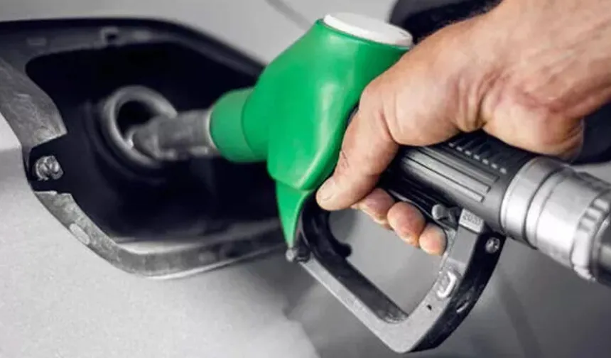Motorine İndirim Geliyor: Salı Günü Pompaya Yansıyacak!