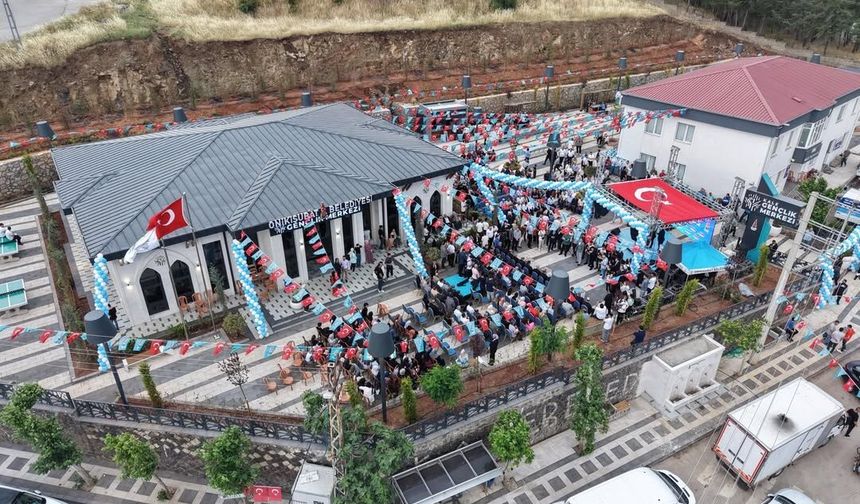 Kale Gençlik Merkezi, düzenlenen törenin ardından hizmete açıldı