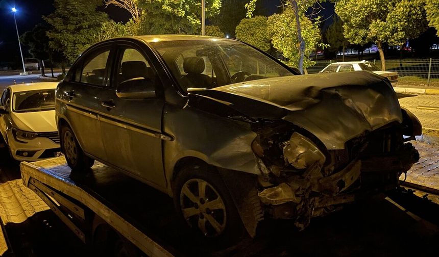 Şanlıurfa'da iki otomobilin çarpıştığı kazada 7 kişi yaralandı