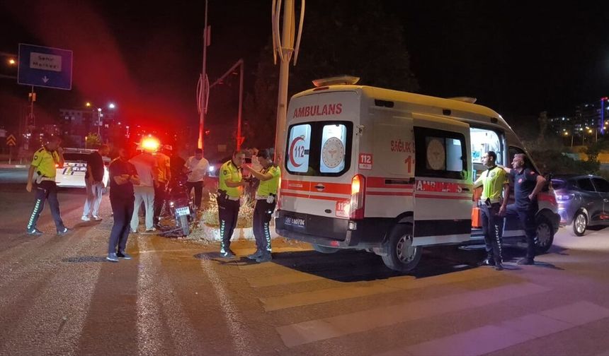 Siirt'te otomobille çarpışan motosikletin sürücüsü ağır yaralandı