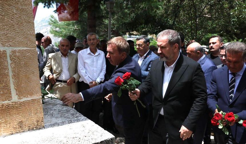 Erzincan Başbağlar'da Katledilen 33 Sivil Törenle Anıldı