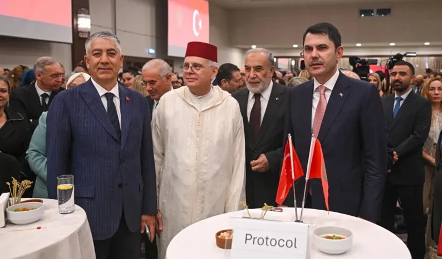 Bakan Kurum, 6 Şubat Depremlerinde Türkiye'nin Yanında Olan Fas Halkına Teşekkür Etti