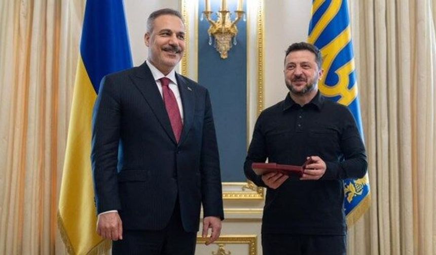 Ukrayna’dan Bakan Hakan Fidan’a En Üst Düzey Devlet Nişanı! Zelenskiy Bizzat Tevcih Etti