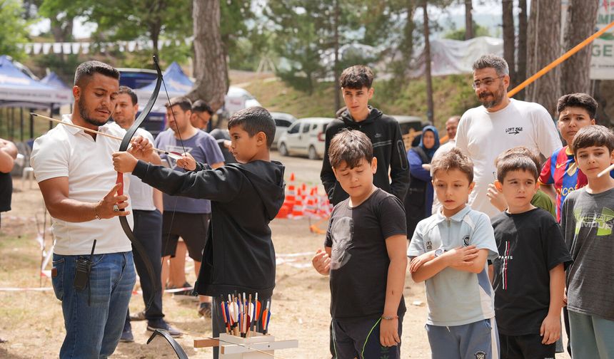 Andırın Çınar Geçidi’nde Düzenlenen Baba-Oğul Kampı Katılımcılardan Tam Not Aldı