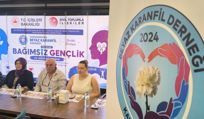 Bağımlılıkla Mücadeleye Yeni Soluk: "Bağımsız Gençlik ve Aileleri Projesi" Tanıtıldı