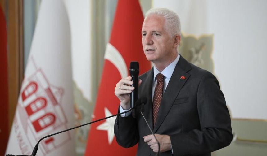 Vali Davut Gül’den Uluslararası Medyaya FETÖ Uyarısı: "40 Sene Kendini Saklar, 41'inci Sene Çıkar!"