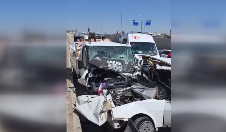 Kahramanmaraş'ta Batı Çevre Yolu’nda Feci Kaza: 2 Yaralı