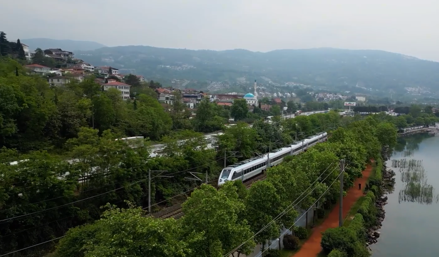 Milli Elektrikli Tren 22 Temmuz İtibarıyla Uzunköprü-Halkalı Hattında Hizmete Başlayacak