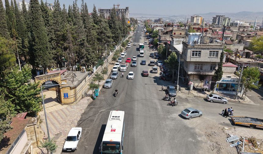 Şeyh Adil ve Girne Caddelerinde İlk Etap Asfalt Çalışmaları Tamamlandı